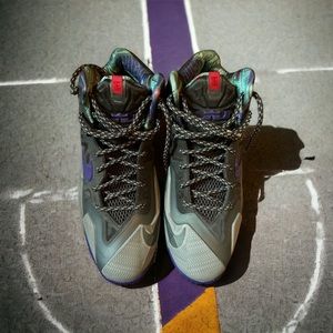 Kids 7y Nike Lebron terracotta warrior